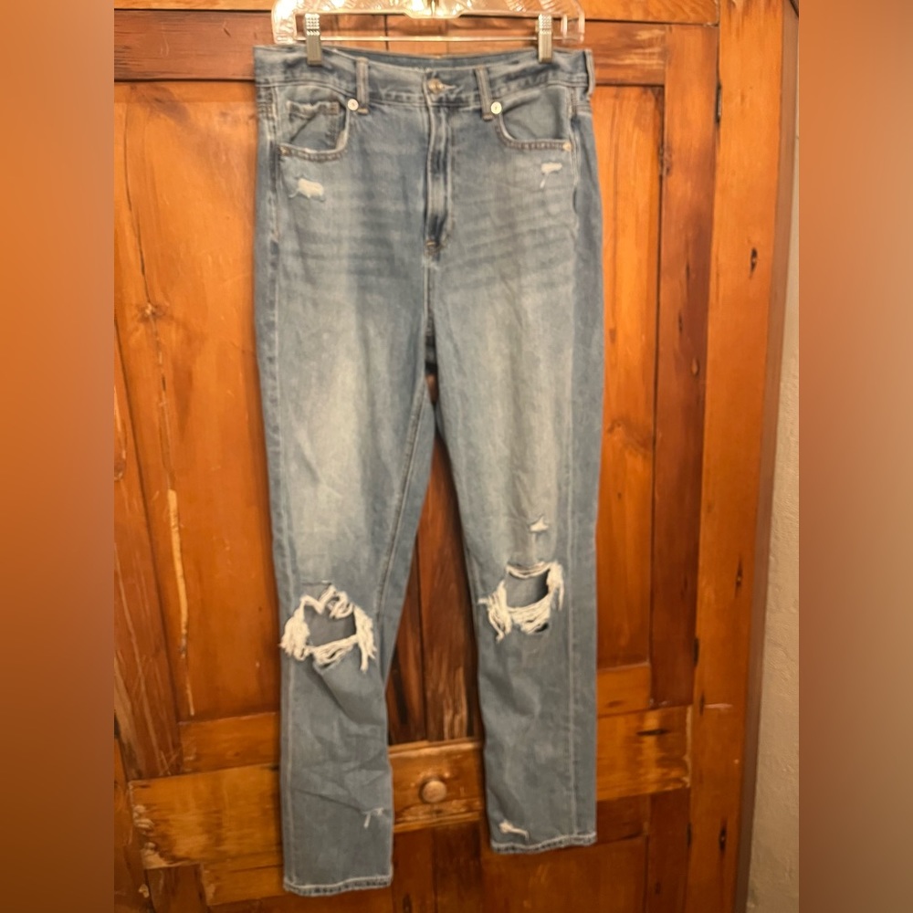 AE Ripped Mom Jeans